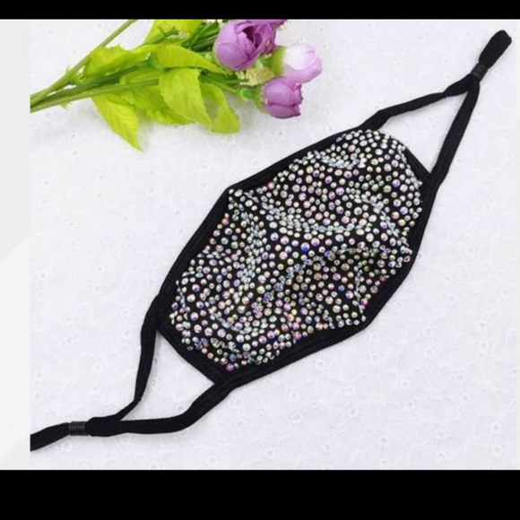 Face Mask - Picture 10 of 12